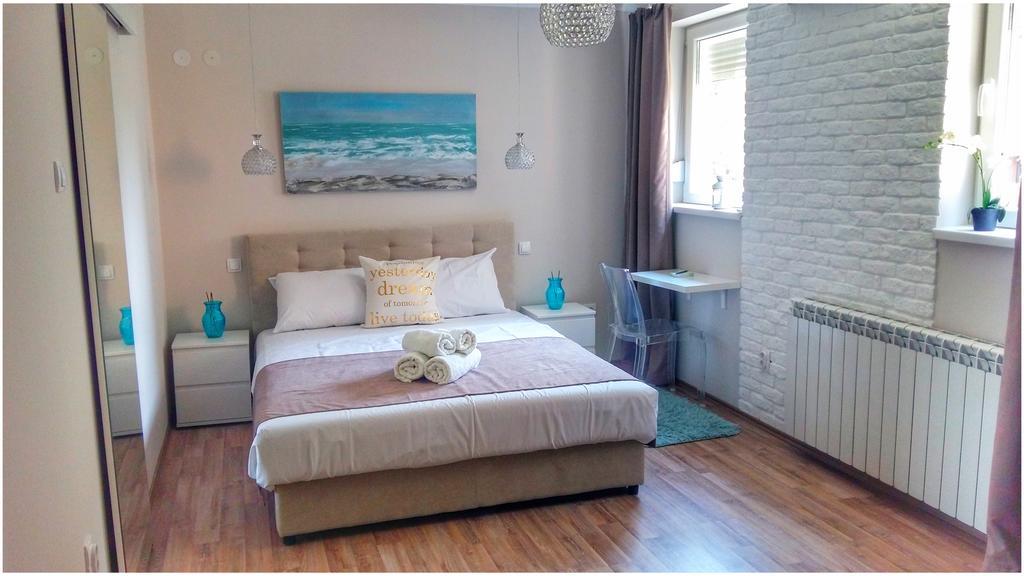 Apartment Cherry Queen Βελιγράδι Εξωτερικό φωτογραφία